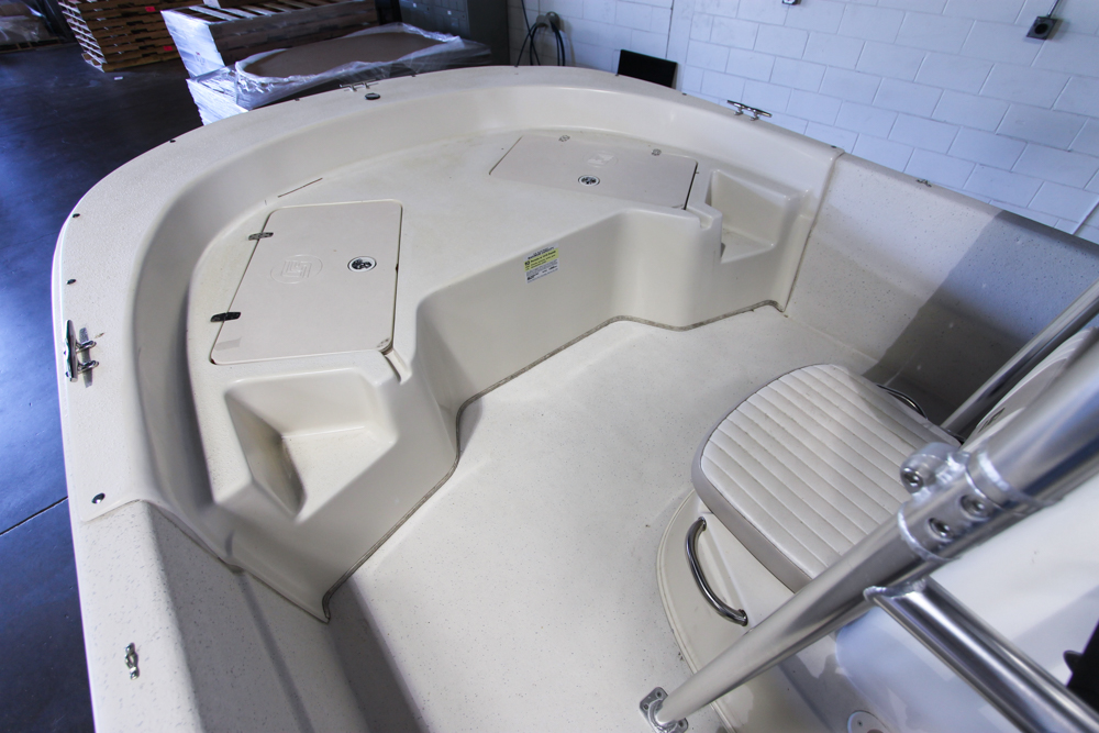 SeaDeked 2014 Carolina Skiff DLV 198 SeaDek