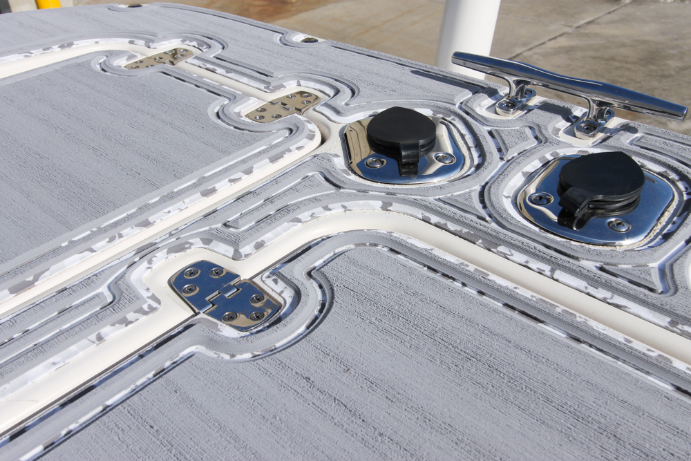 SeaDeked 2014 Carolina Skiff DLV 198 SeaDek