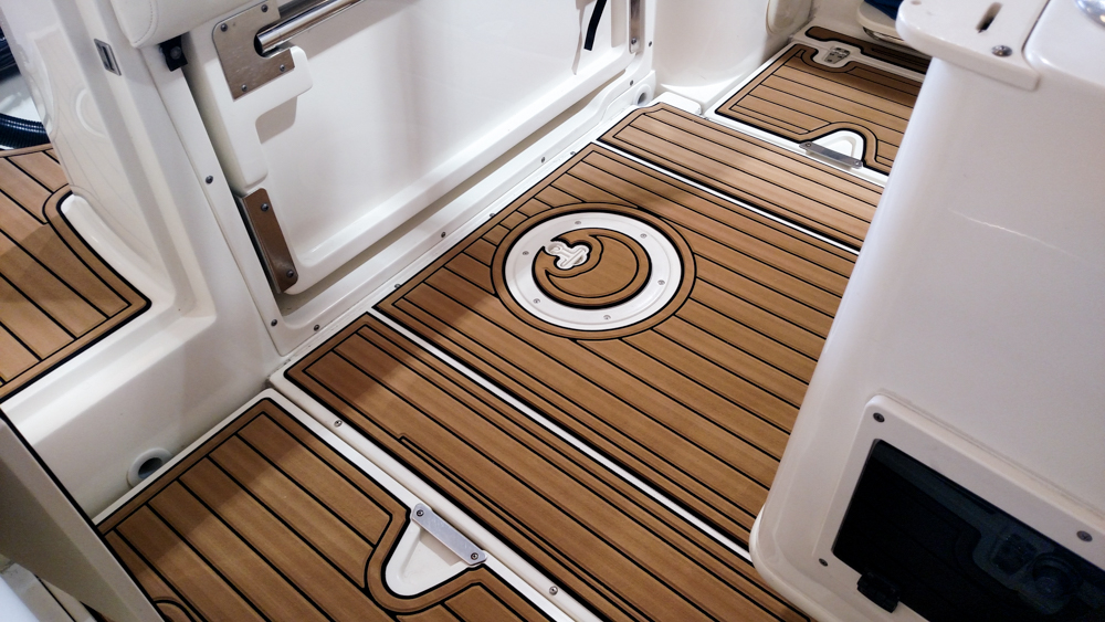 JetBoatPilot_2003_Boston_Whaler-29